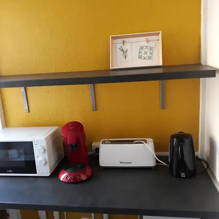 5 Minutes Des Arenes, 6 Couchages Apartment *